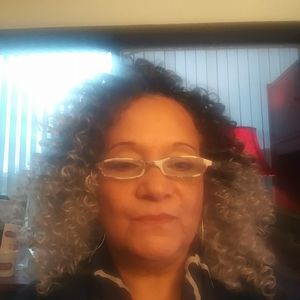 Meet your Posher, Lena